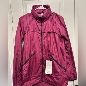 Lululemon NWT Miss Misty Jacket II
